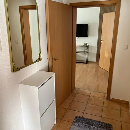 Naehe Bahnhof 9 Min Hannover Zentrum Check In Bis 0 Uhr - Self Check In! Apartment *